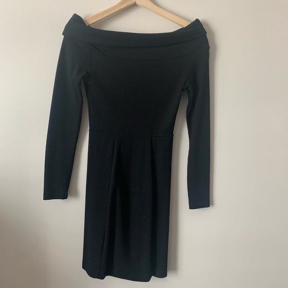 Black French Connection Little Black Dress, Off Shoulder, US Size 2 - Picture 7 of 7